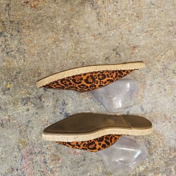 NWOT Paola Leopard Slip On Flats Size 41 - Picture 5 of 8